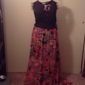 Pretty Maxi Dress